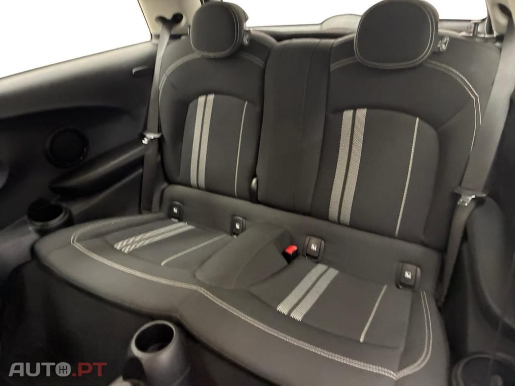 MINI Electric Cooper SE Premium Edition