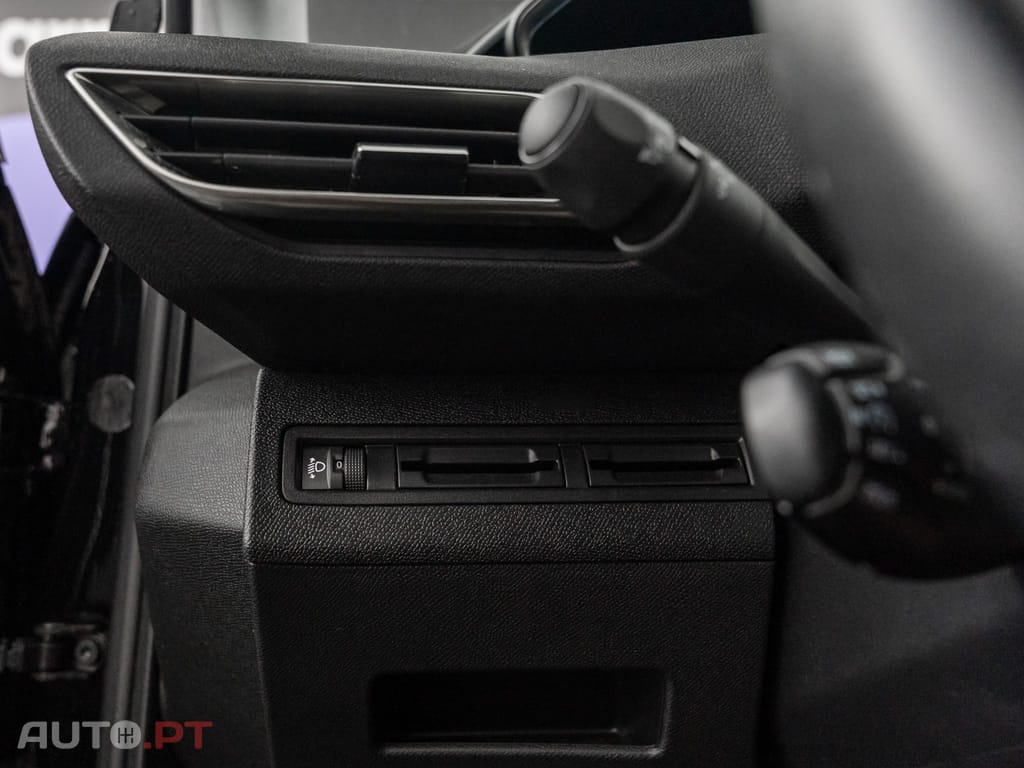 Peugeot 3008 1.5 BlueHDi Active