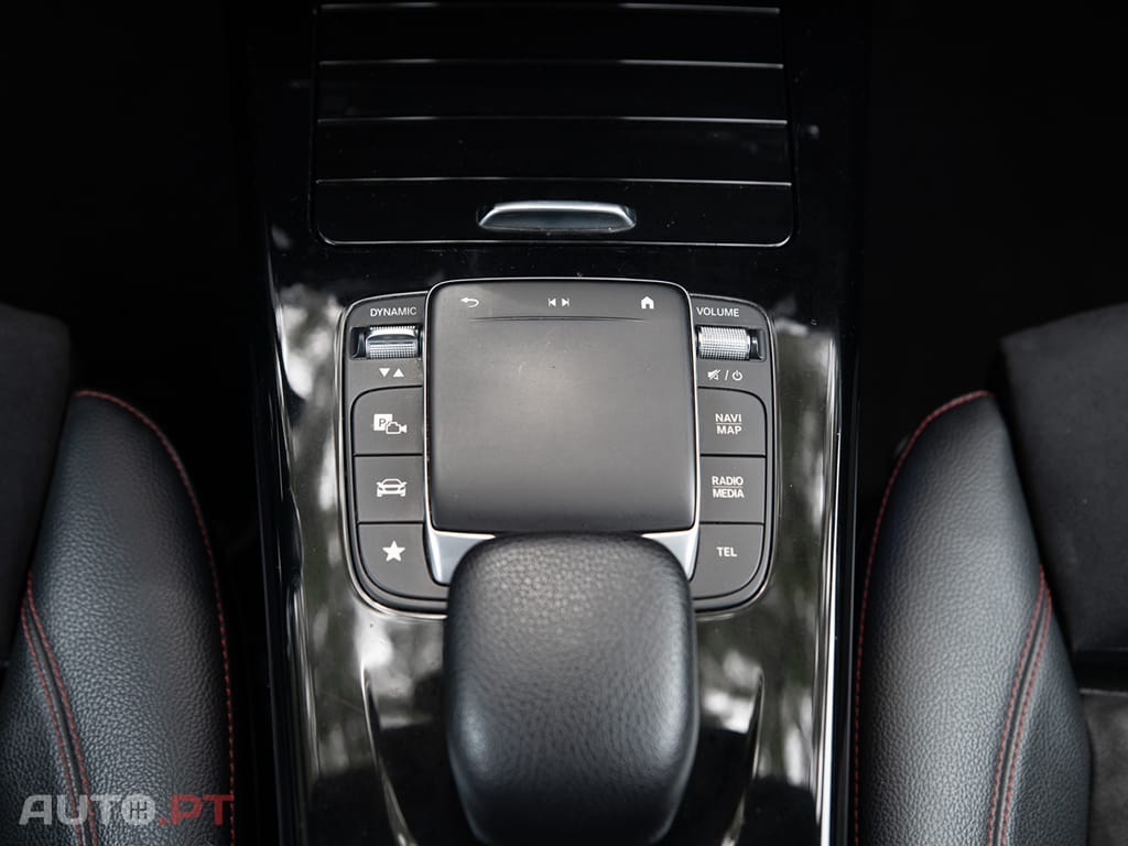 Mercedes-Benz A 180 D AMG Line Auto