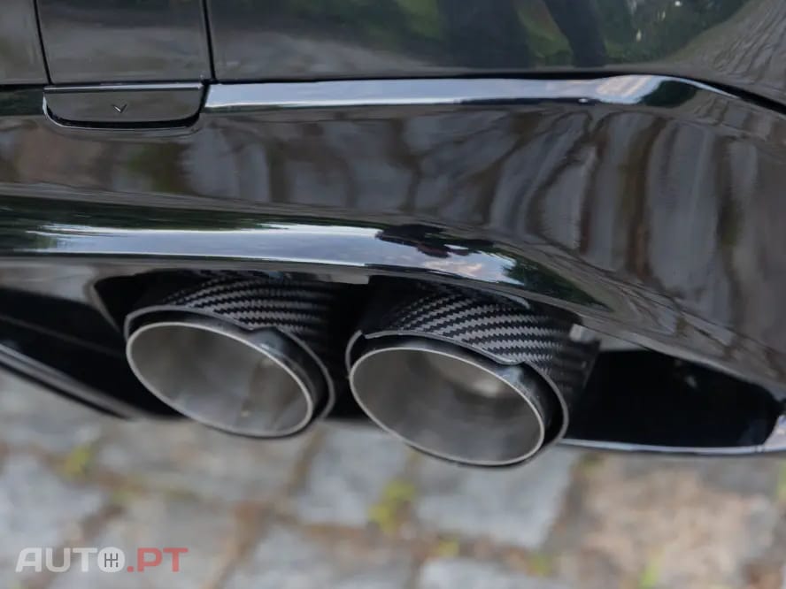 BMW 320 PACK M - LOOK M3
