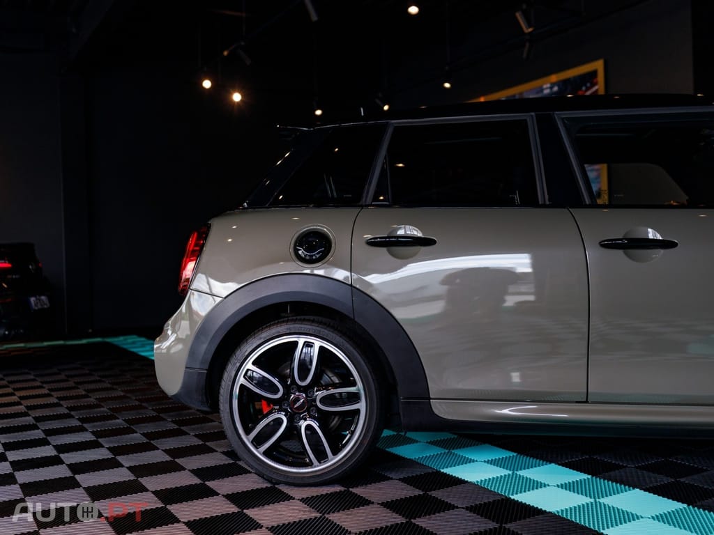 MINI Cooper Cooper S Aut. JCW