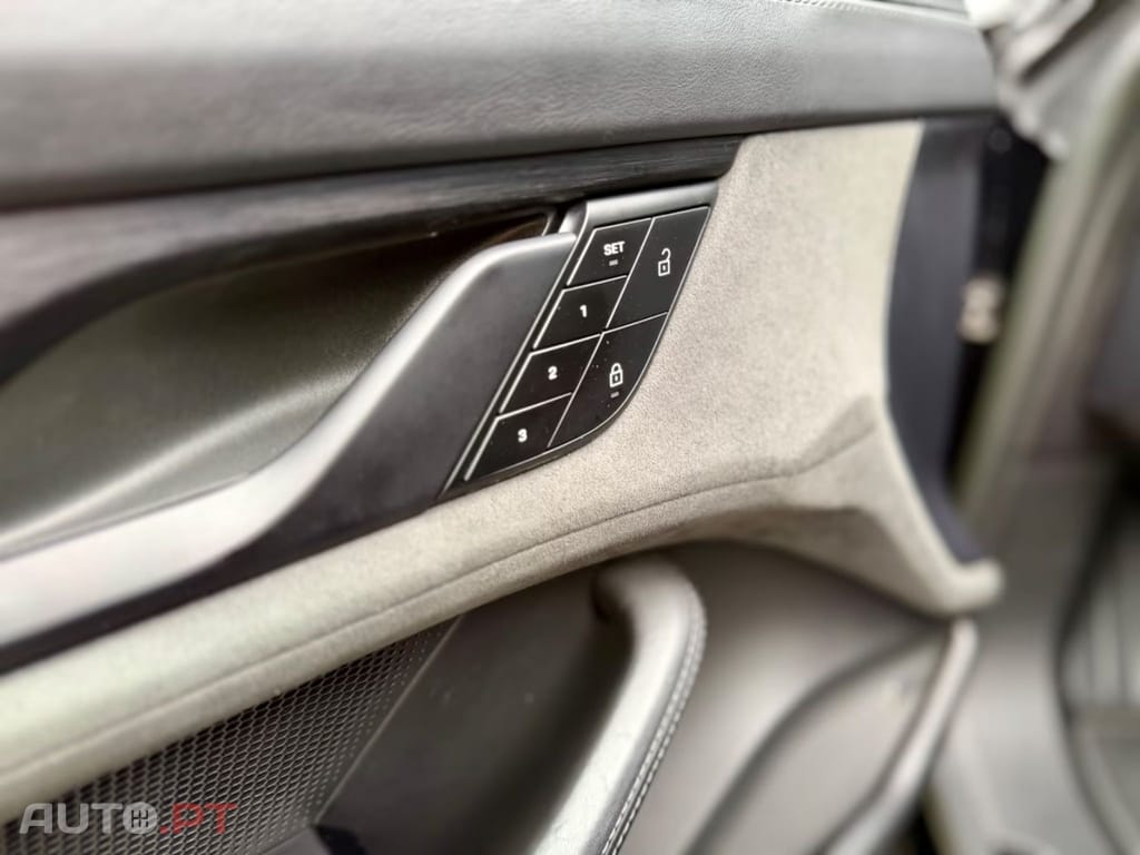 Porsche Taycan GTS I.V.A DEDUTIVEL 