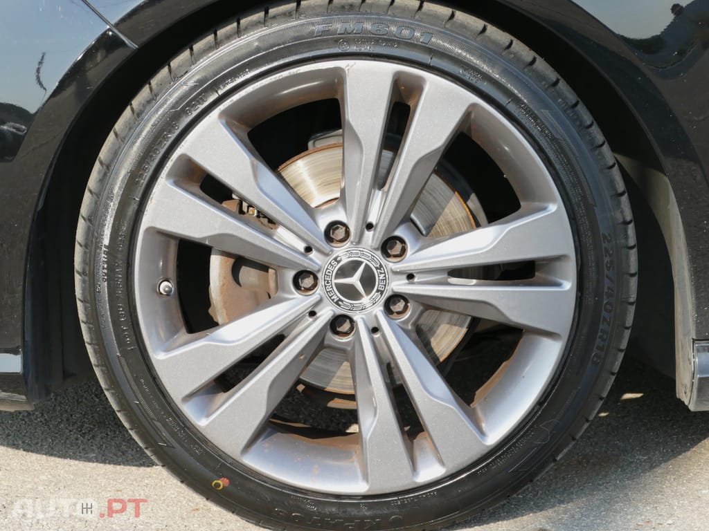 Mercedes-Benz CLA 180 d Shooting Brake Urban
