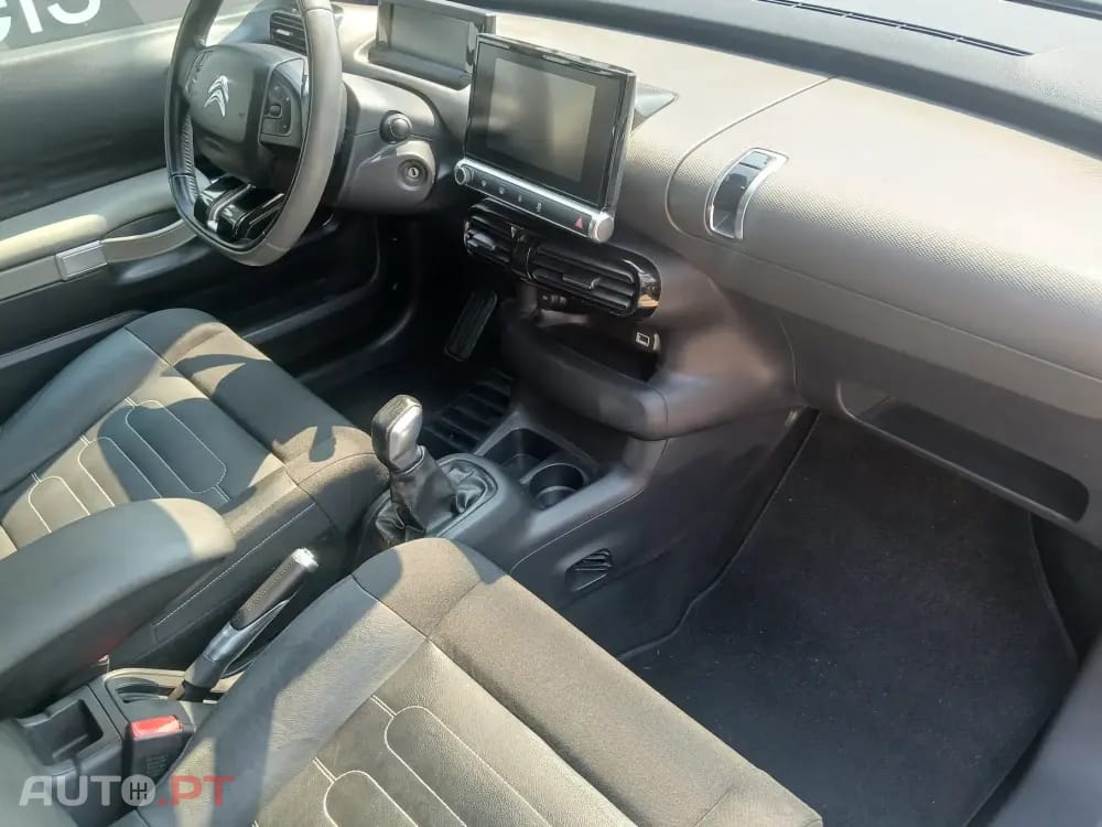 Citroen C4 Cactus Pure Tech e-THP 110 Stop&Start Shine