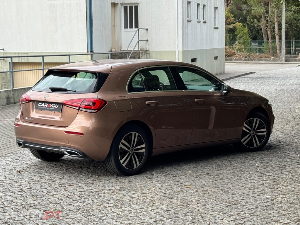 Mercedes-Benz A 250 e Progressive