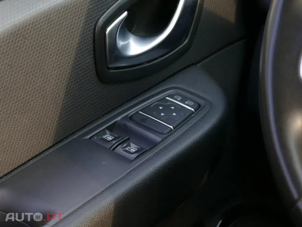 Renault Clio Sport Tourer 0.9 TCe Limited