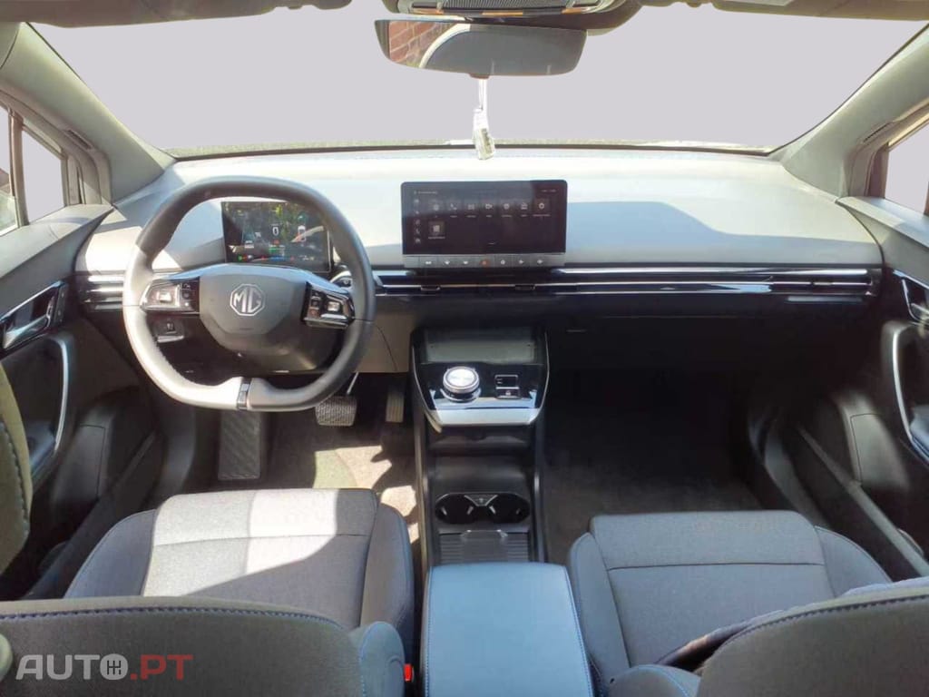 MG MG4 Comfort 64 kWh I.V.A DEDUTIVEL 
