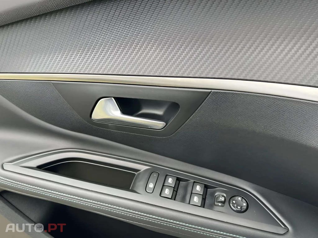 Peugeot 5008 1.5 BlueHDI 130CV Allure  EAT8