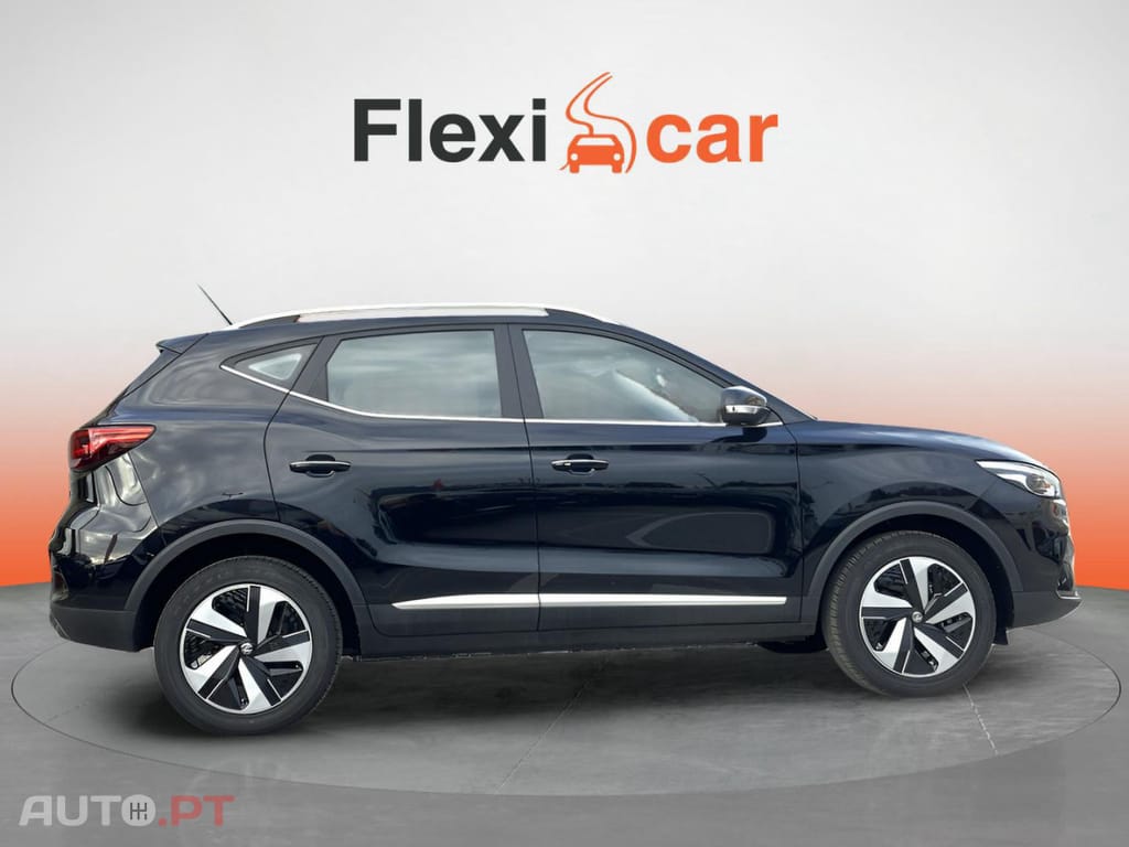 MG ZS EV 72.6 kWh Luxury OBC 11 KW