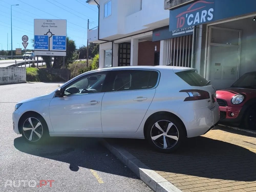 Peugeot 308 1.6 BlueHDi Allure J17