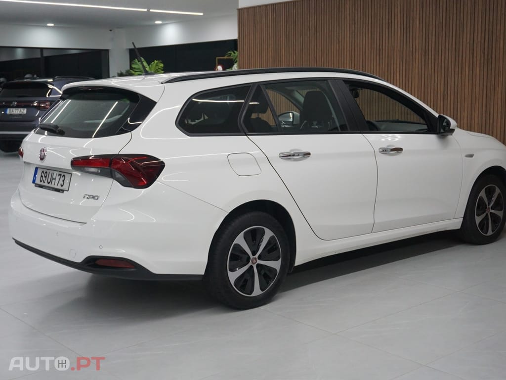 Fiat Tipo 1.6 M-Jet Lounge J17