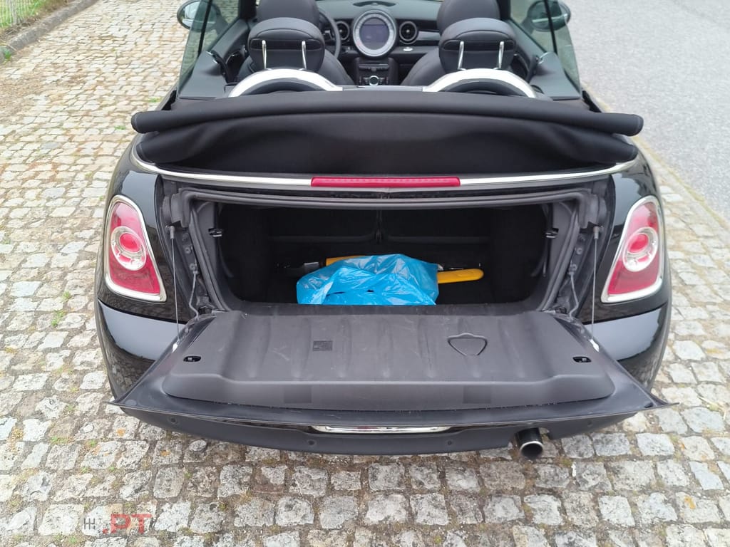 MINI Cooper R57 2015