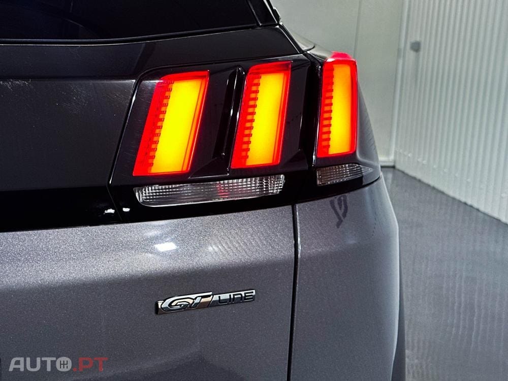 Peugeot 3008 1.6 PureTech GT EAT8