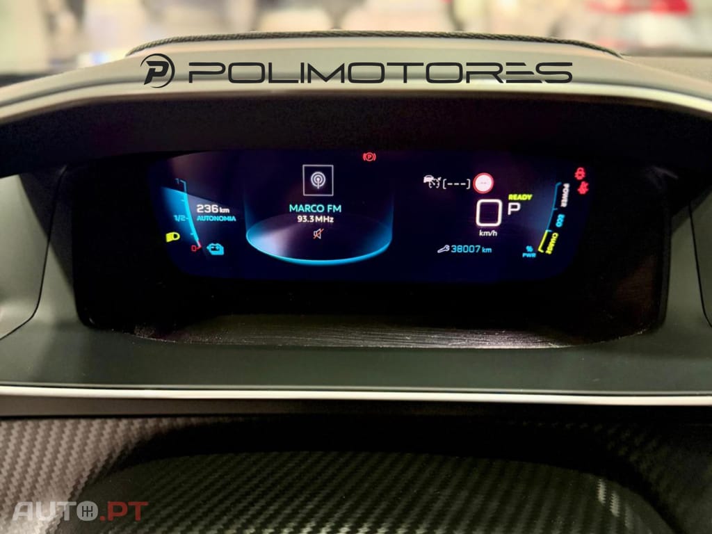 Peugeot E-2008 50 kWh Allure Pack