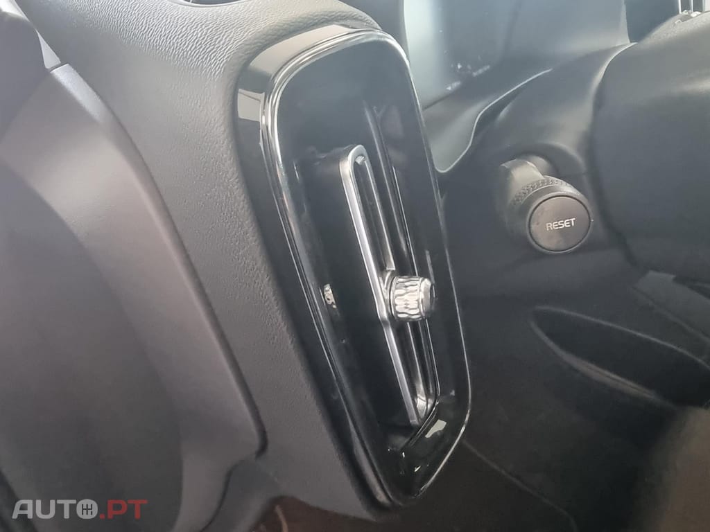 Volvo XC40 2.0 D3 Momentum Plus Geartronic