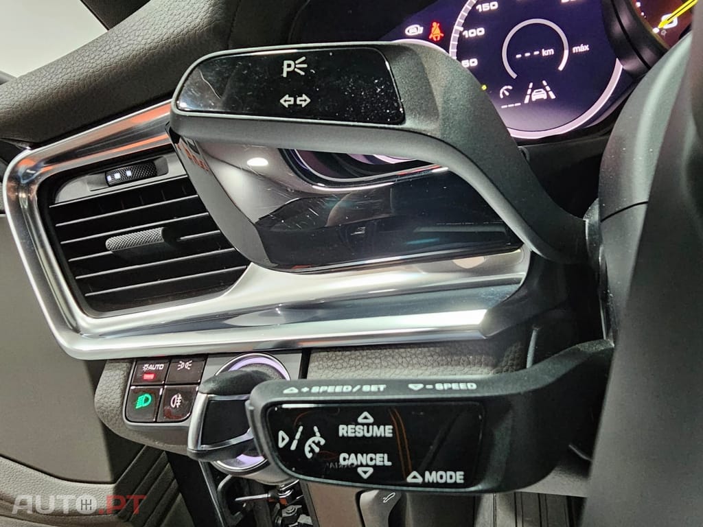 Porsche Panamera 4 E-Hybrid