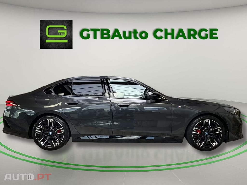 BMW i5 M60 Pro xDrive I.V.A DEDUTIVEL