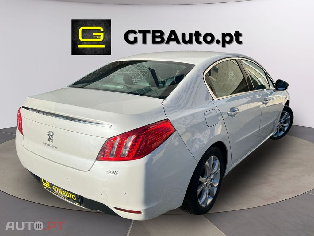 Peugeot 508 2.0 Hybrid4 200cv