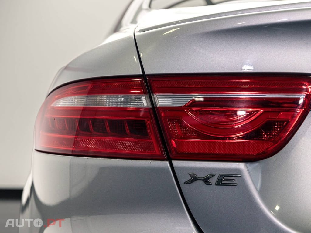Jaguar XE 2.0 D R-Sport Aut.