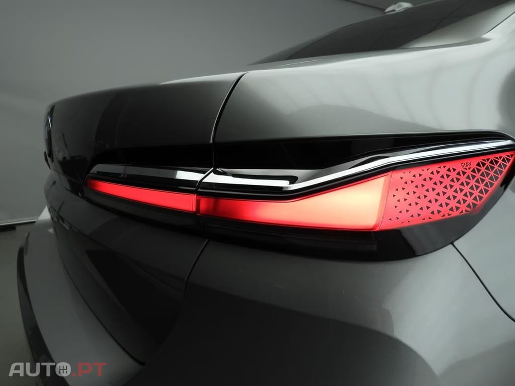 BMW 750 e xDrive