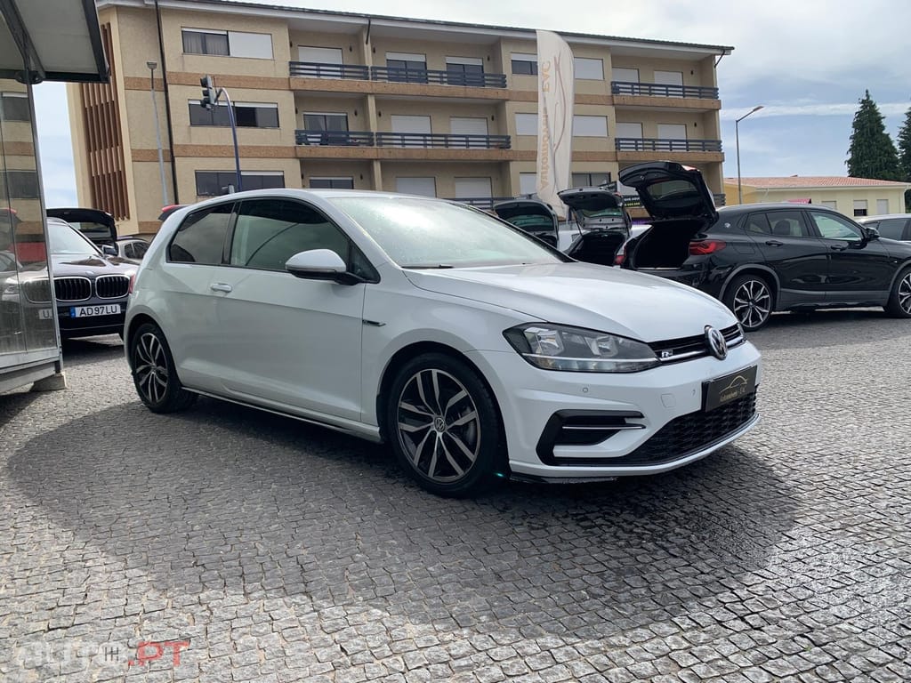 Volkswagen Golf 1.6 TDI R-Line