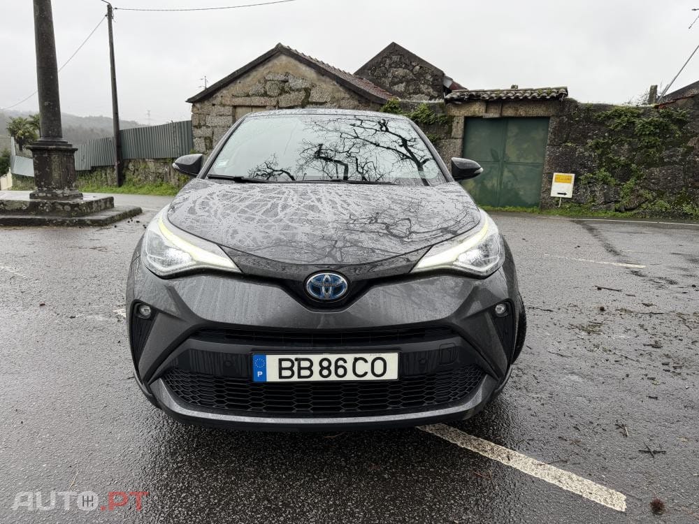 Toyota C-HR 1.8 Hybrid Square Collection