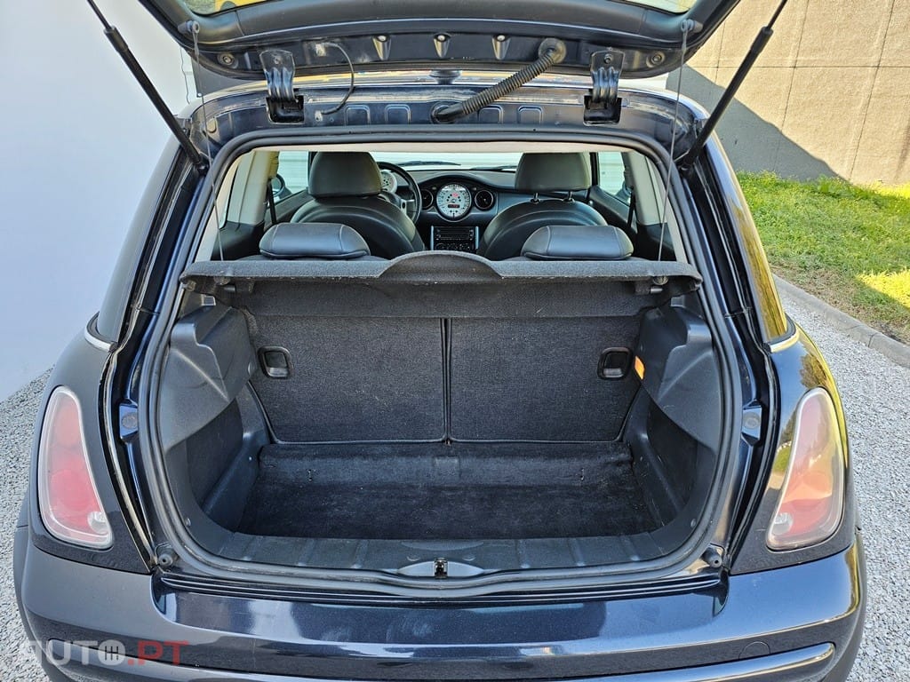 MINI Cooper One 1.4 D