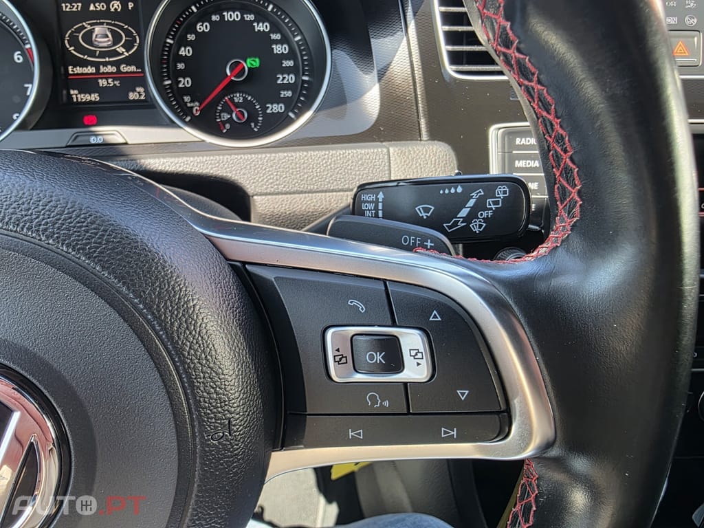 Volkswagen Golf 2.0 TSi GTi DSG Performance
