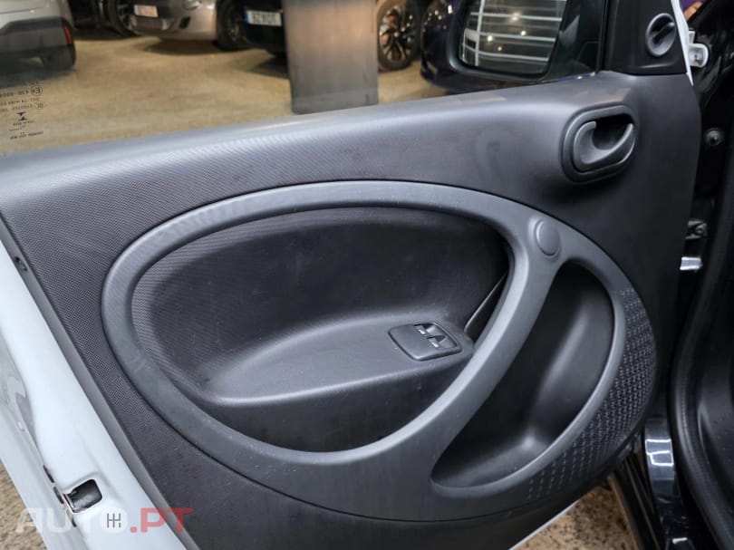 Smart ForFour Electric Drive Passion