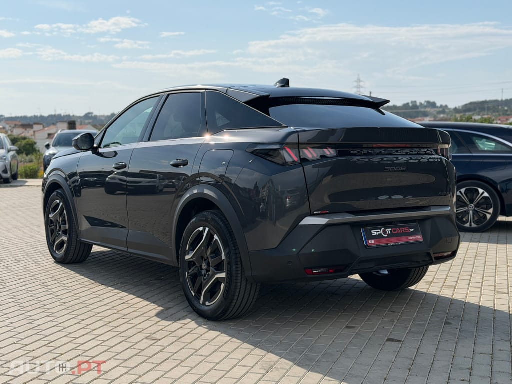 Peugeot 3008 1.6 Plug-in Hybrid Allure e-DCS7