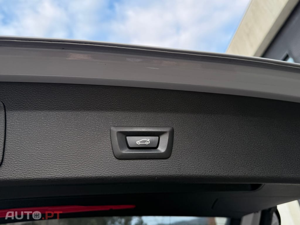 BMW X1 18 d sDrive Auto Pack M