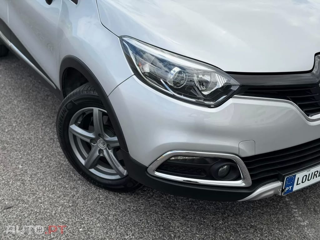Renault Captur 1.2 TCe Exclusive EDC