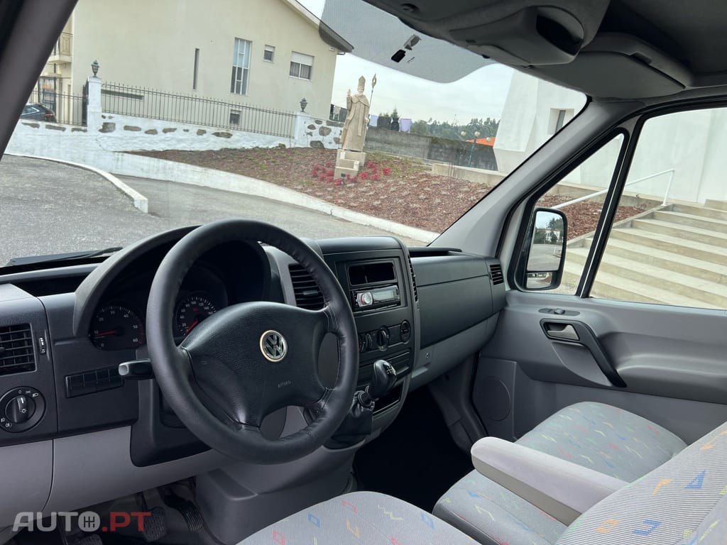 Volkswagen Crafter 35 2.5 TDi 164 Média
