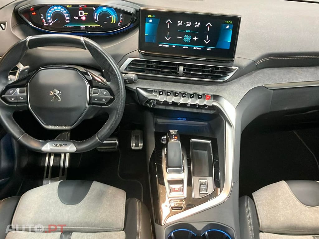 Peugeot 3008 1.6 Hybrid4 GT Pack e-EAT8