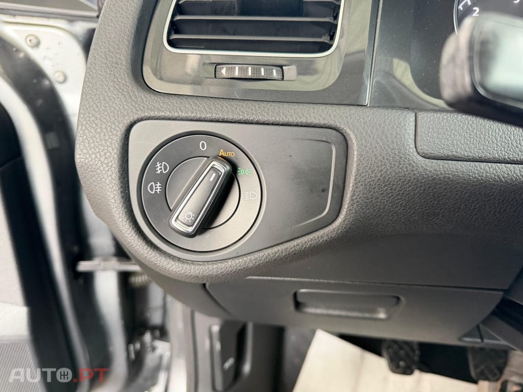 Volkswagen Golf 1.6 TDi Confortline