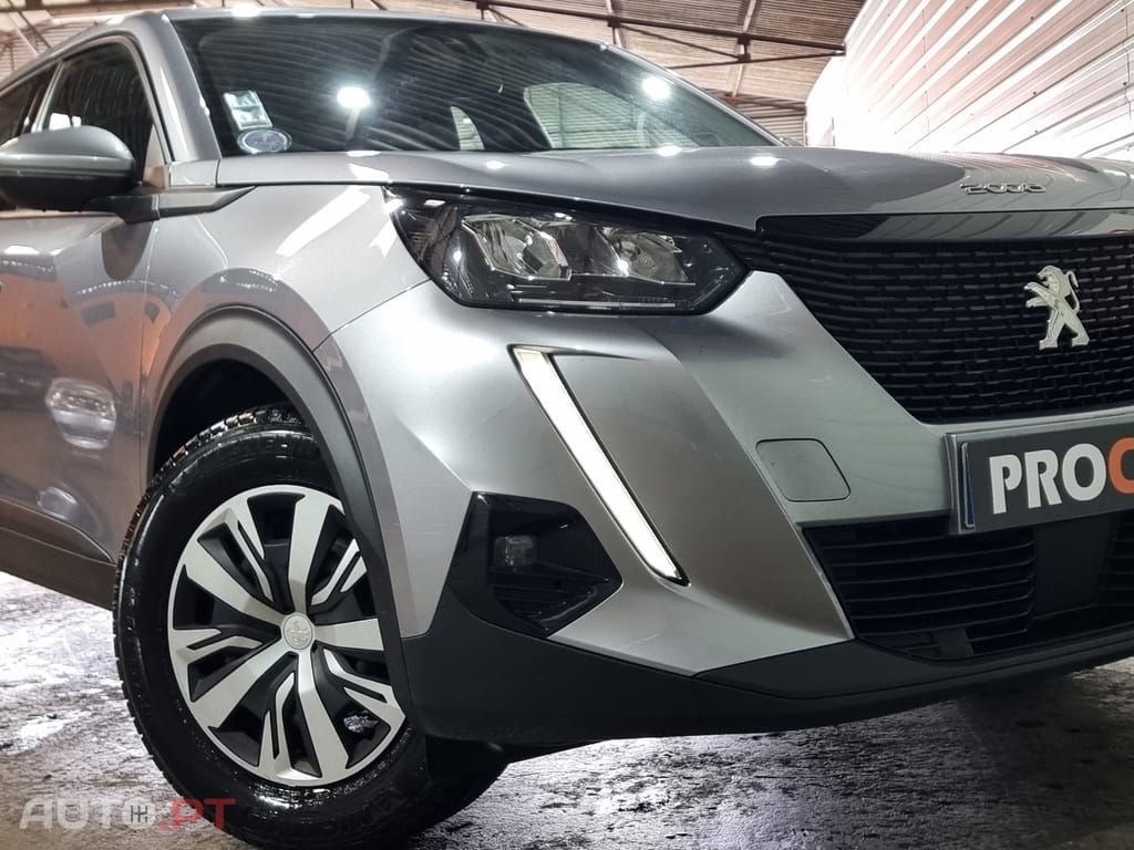 Peugeot 2008 1.2 PureTech Active Pack