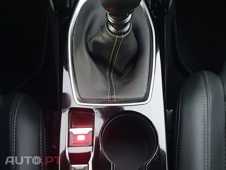 Peugeot 2008 1.2 PureTech GT