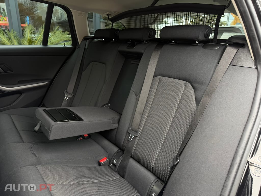 BMW 318 d Auto