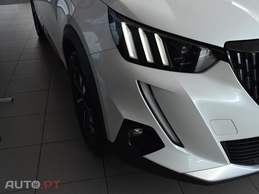 Peugeot 2008 1.5 BlueHDi GT Line EAT8