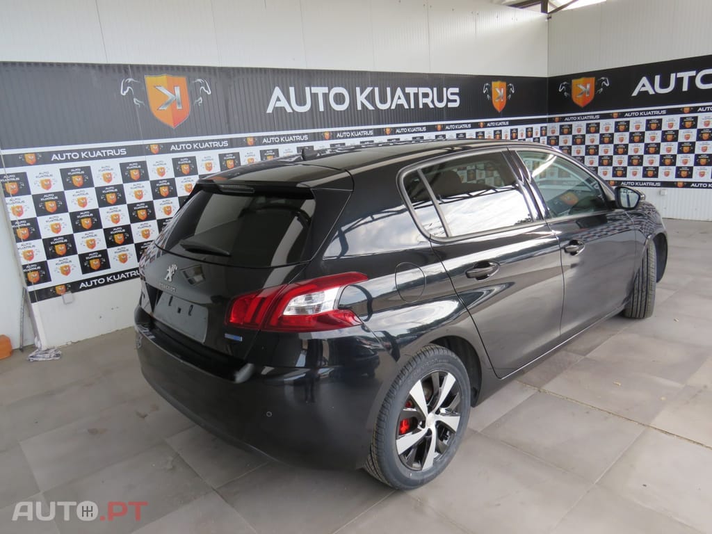 Peugeot 308 1.6 HDI Panorâmico