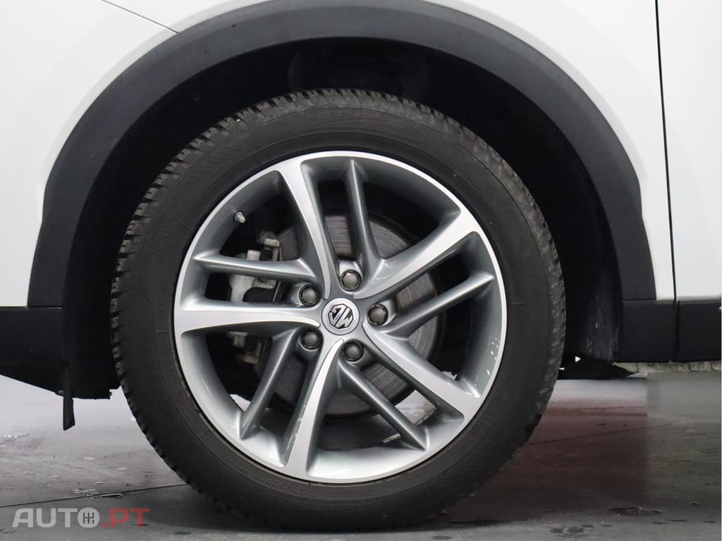 MG EHS 1.5 T-GDI Plug-in Hybrid Luxury