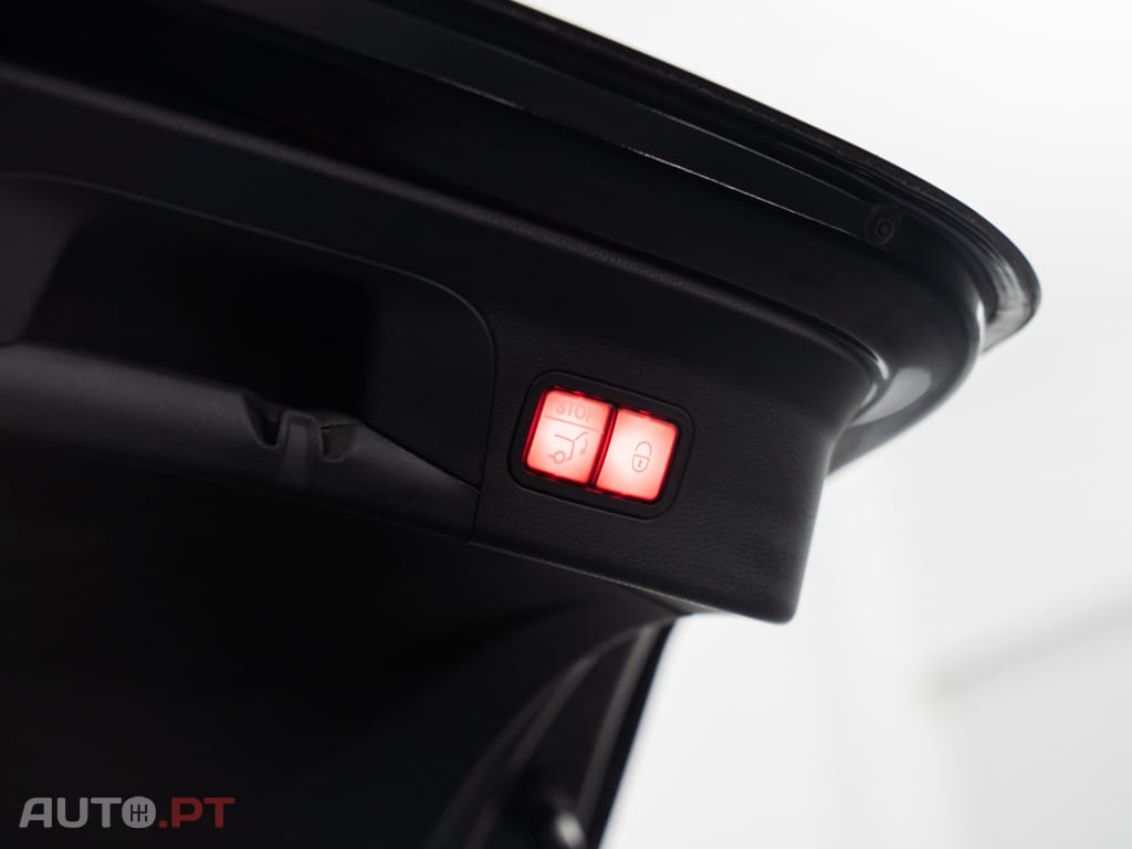 Mercedes-Benz GLC 300 e Coupé 4Matic