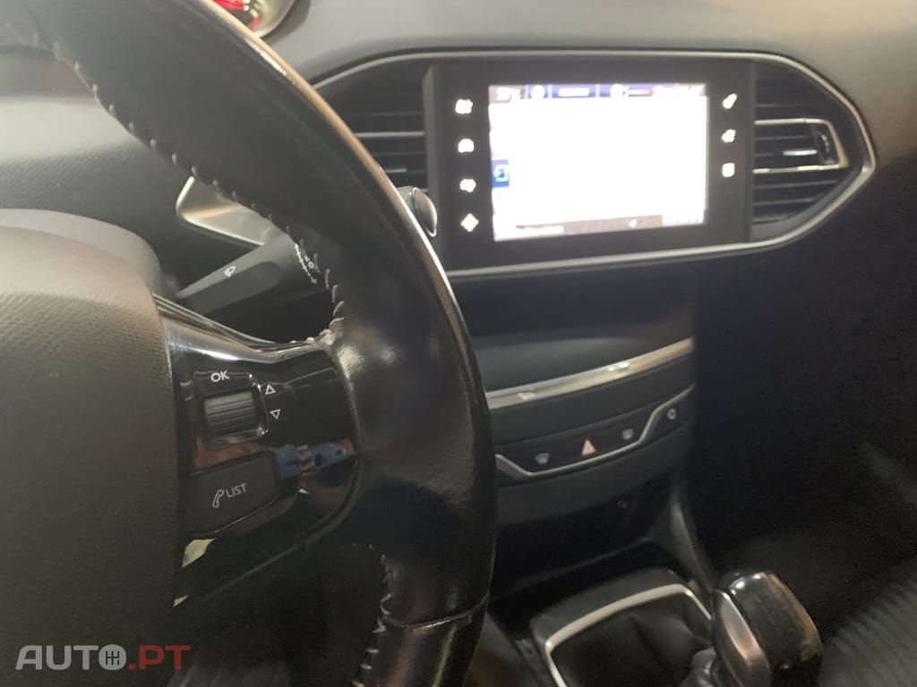 Peugeot 308 BlueHDi FAP 100 Stop & Start Access