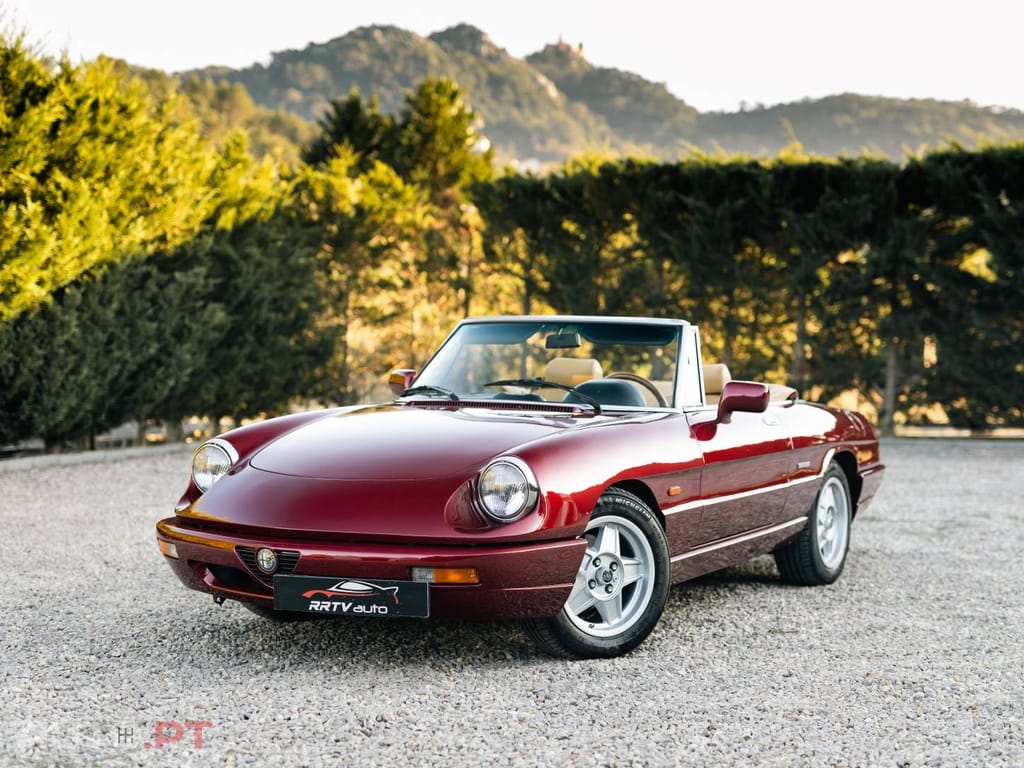 Alfa Romeo Spider 2.0