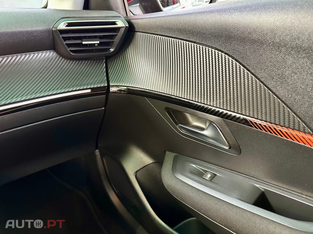 Peugeot 208 1.5 BlueHDi Allure Pack