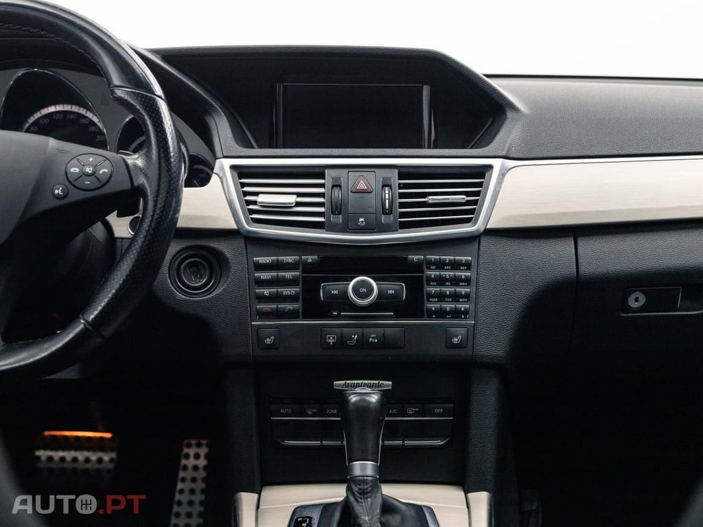 Mercedes-Benz E 250 BlueTEC Avantgarde Auto