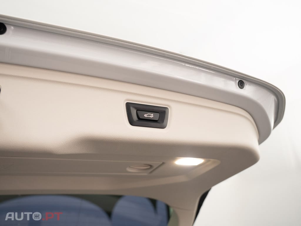 BMW 320 d Auto MHEV