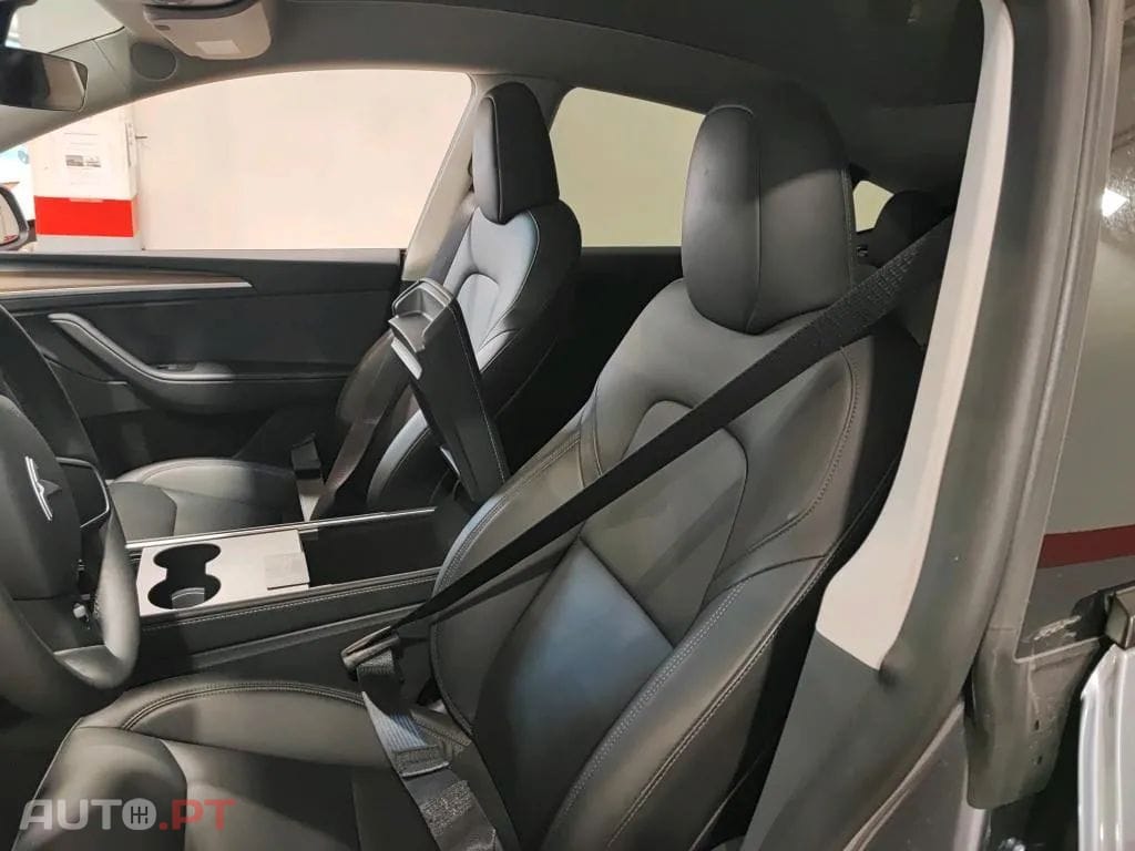 Tesla Model Y Tração Traseira