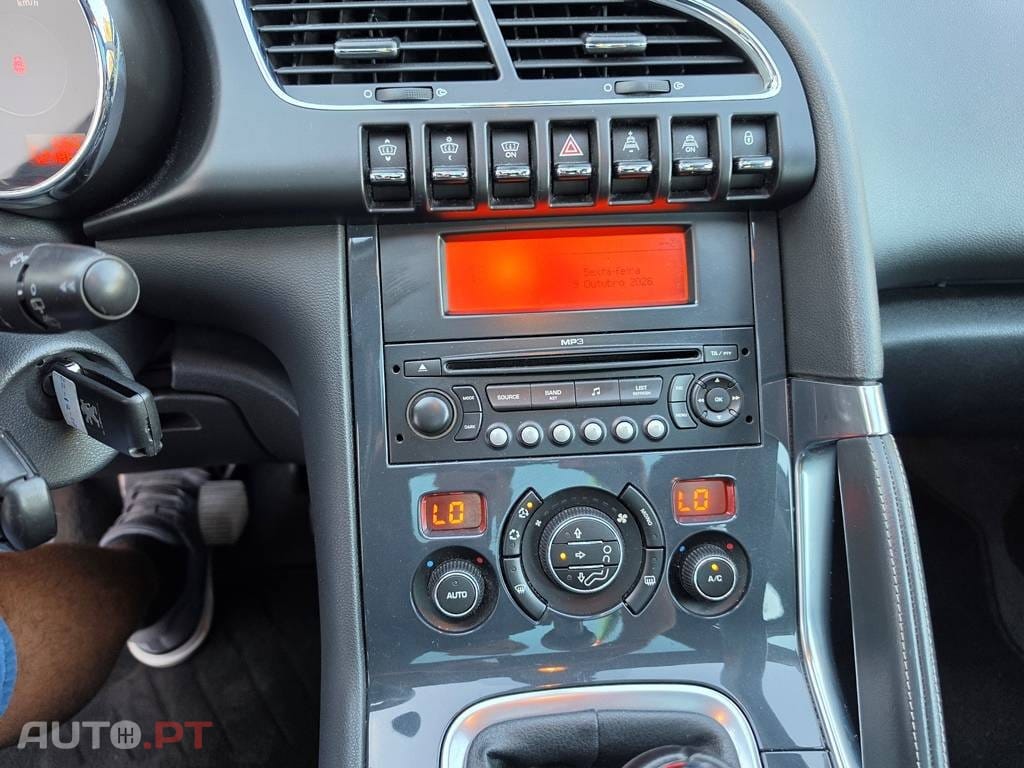 Peugeot 3008 1.6 HDi Executive