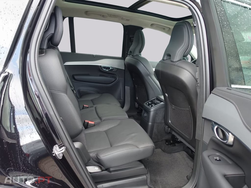 Volvo XC40 I.V.A DEDUTIVEL T8 AWD